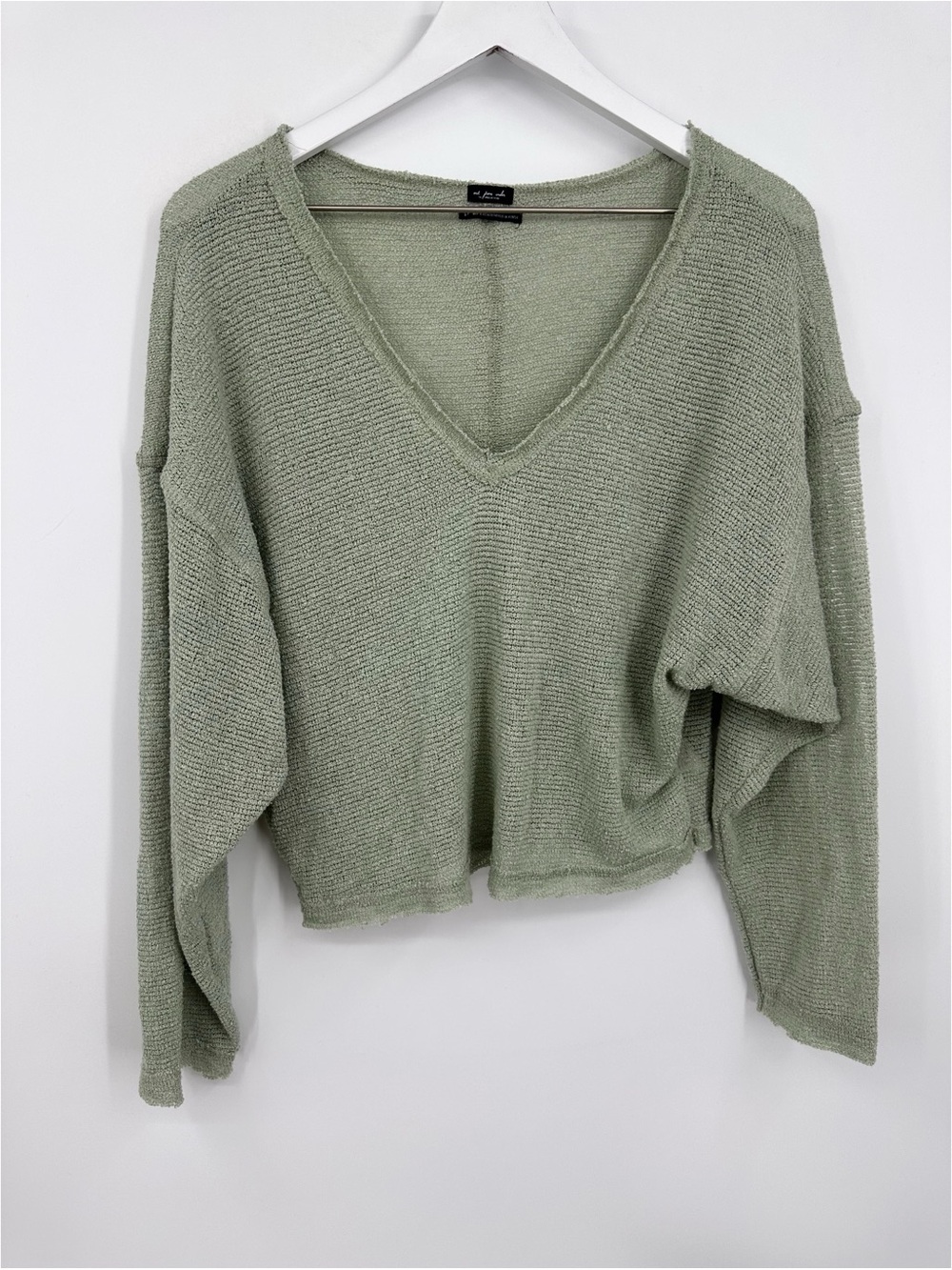 Urban Outfitters Green V Neck Cropped Long Sleeve Shirt Size Small Boho